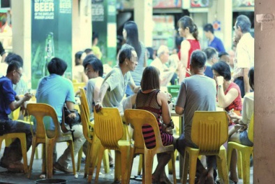 Singapore cũng có phố 'đứng đường'